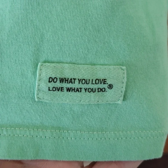 Life Is Good Women's Green Tshirt With Dog Heart Graphic - Picture 5 of 8